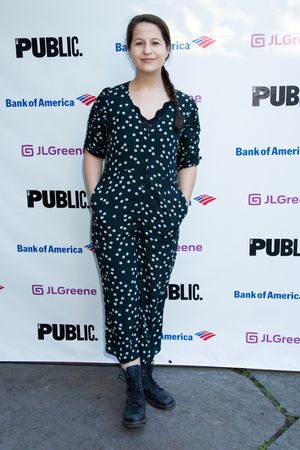 Shaina Taub @ BroadwayWorld Shaina Taub Photo