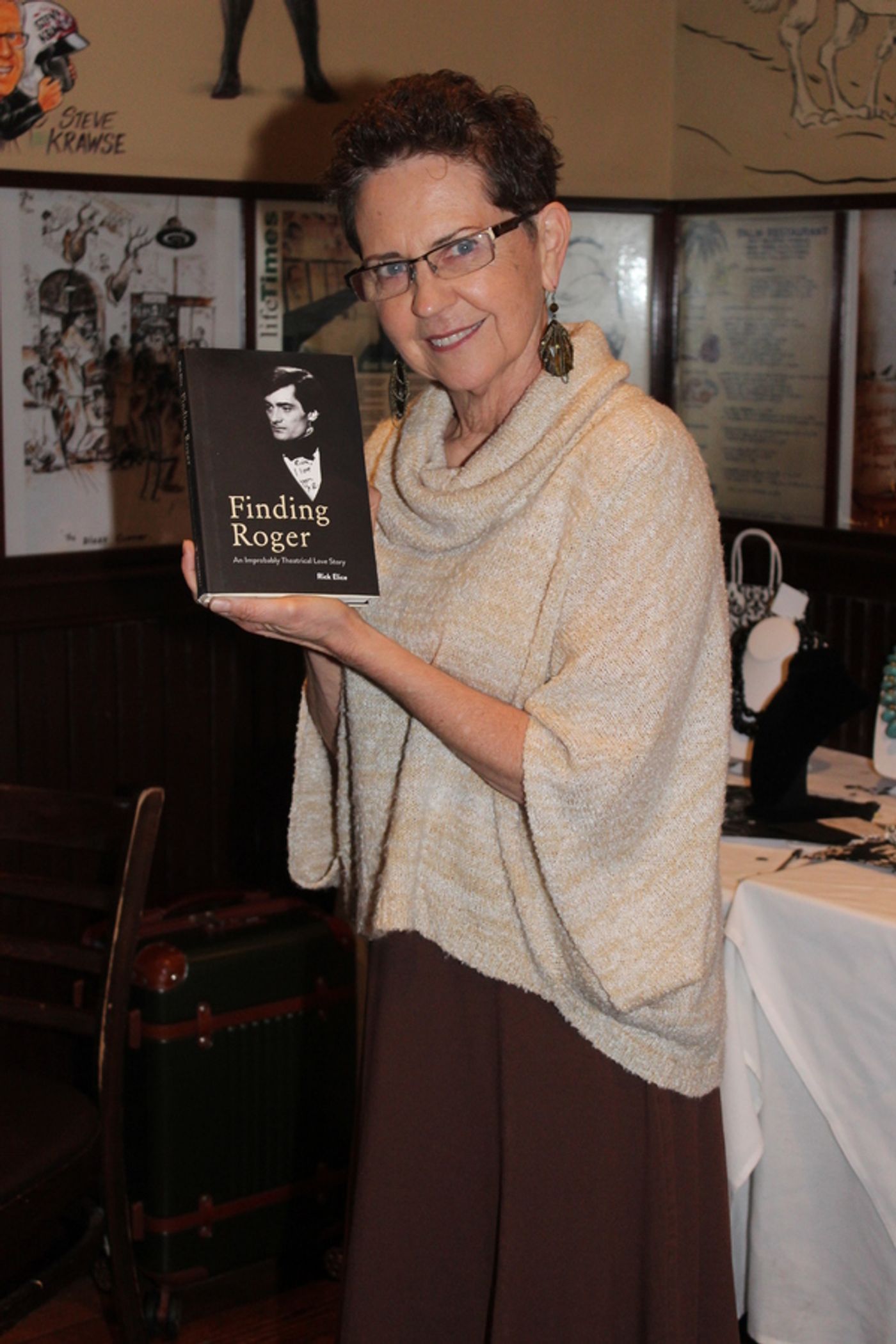 Photo Coverage: Christian Hoff and Friends Celebrate Tony Night at the Palm!  Image