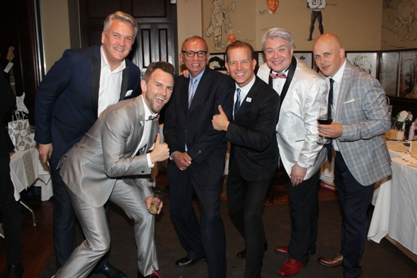 Photo Coverage: Christian Hoff and Friends Celebrate Tony Night at the Palm!  Image