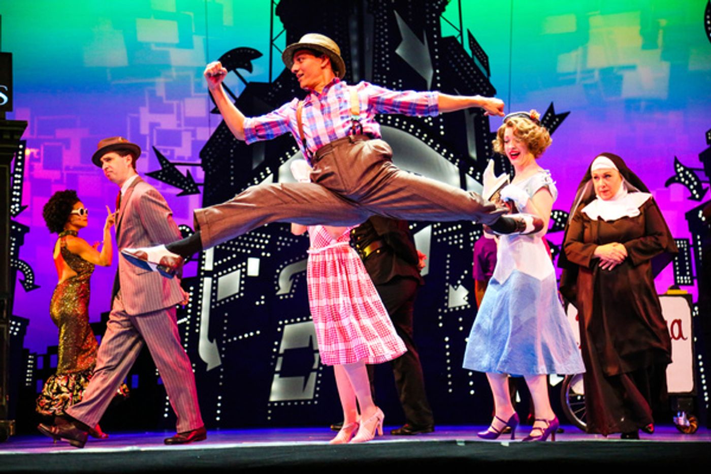 Photo Flash: First Look at GUYS AND DOLLS at Theatre Under The Stars  Image