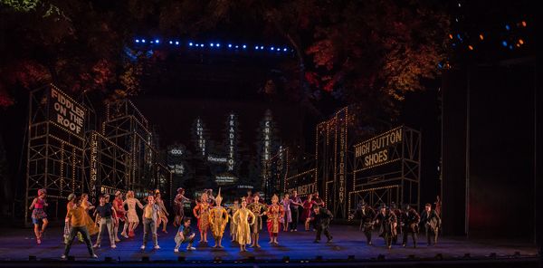 Maggie Lakis, Rob McClure, JRB Ensemble-4064 Photo