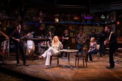 Felicia Finley and Cast Photo