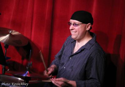 Larry Lelli Photo