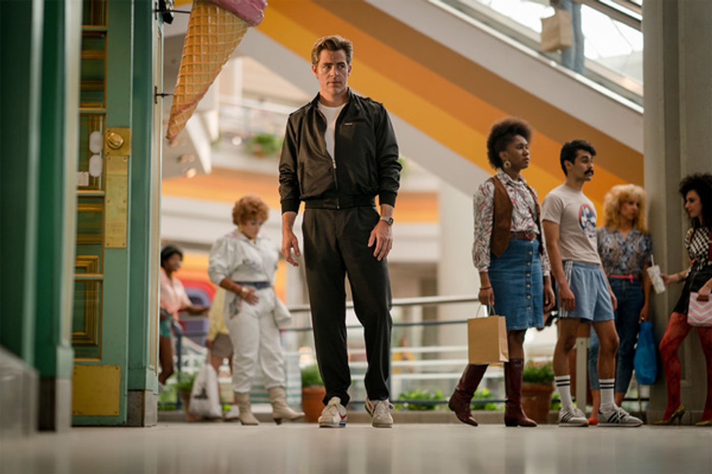 Photo Flash: Steve Trevor is Back! Check Out All-New Images from WONDER WOMAN 1984 Photo Flash: Steve Trevor is Back! Check Out All-New Images from WONDER WOMAN 1984 Image