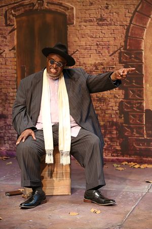 Akin Babatunde @ BroadwayWorld Akin Babatunde Photo