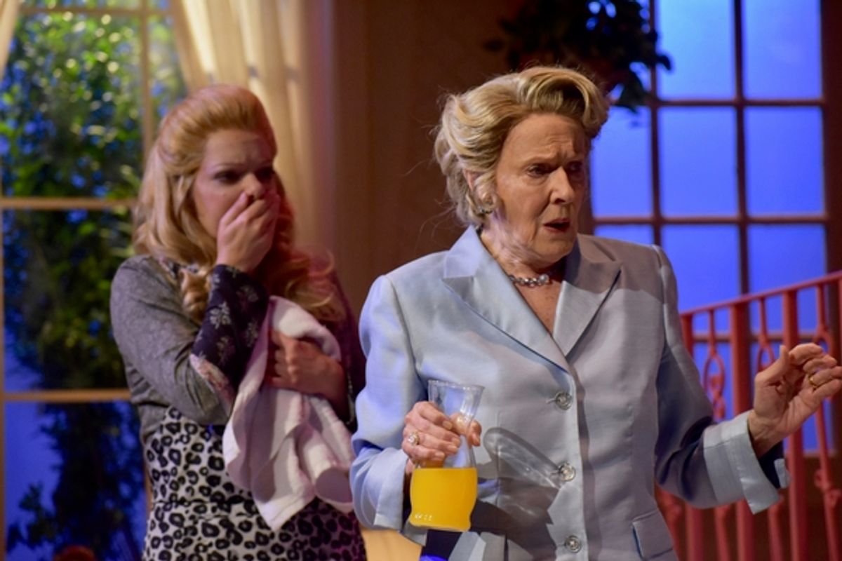 Jillian Louis (Annelle),  Joy Franz (Clariee) at 