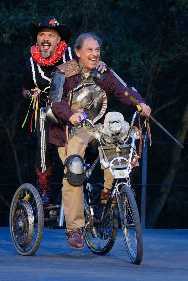 Hugo E Carbajal (Papa Calaca), Emilio Delgado (Quijano/Quixote)  Photo