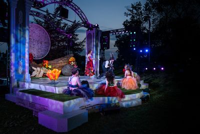  Winsome  Brown,  Graham  Stevens, Leo  Bevilacqua,  Anne  Whitaker,  Rachael  Schefr Photo