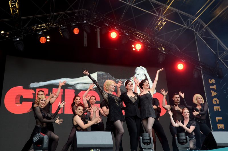 Photo Flash: The West End's Best Come Out For West End Live - DREAMGIRLS, MAMMA MIA!, CHICAGO, THRILLER LIVE — photo 53 of 55