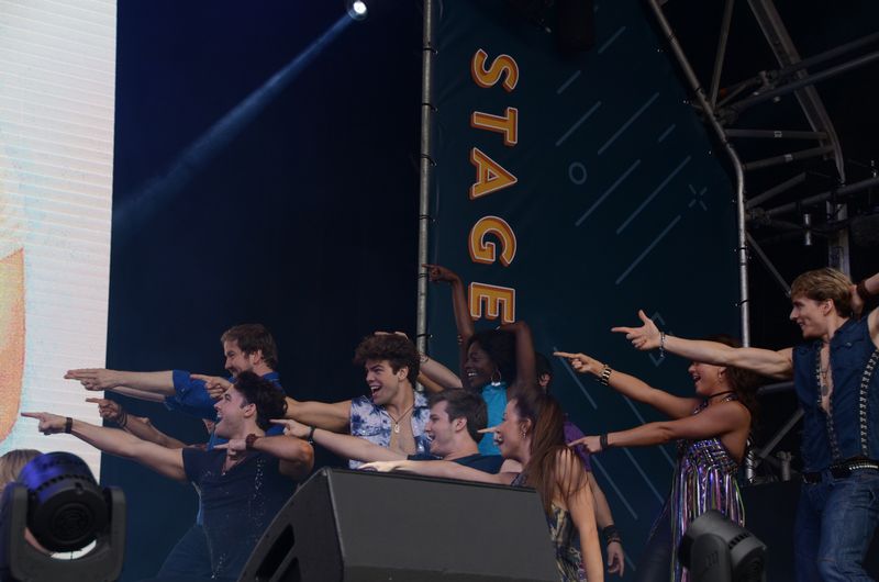 Photo Flash: The West End's Best Come Out For West End Live - DREAMGIRLS, MAMMA MIA!, CHICAGO, THRILLER LIVE — photo 46 of 55
