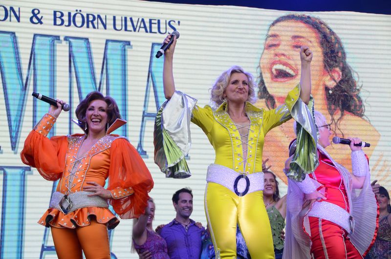 Photo Flash: The West End's Best Come Out For West End Live - DREAMGIRLS, MAMMA MIA!, CHICAGO, THRILLER LIVE — photo 44 of 55