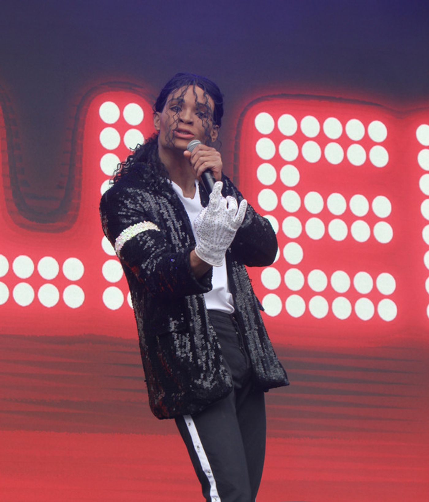 Photo Flash: The West End's Best Come Out For West End Live - DREAMGIRLS, MAMMA MIA!, CHICAGO, THRILLER LIVE  Image