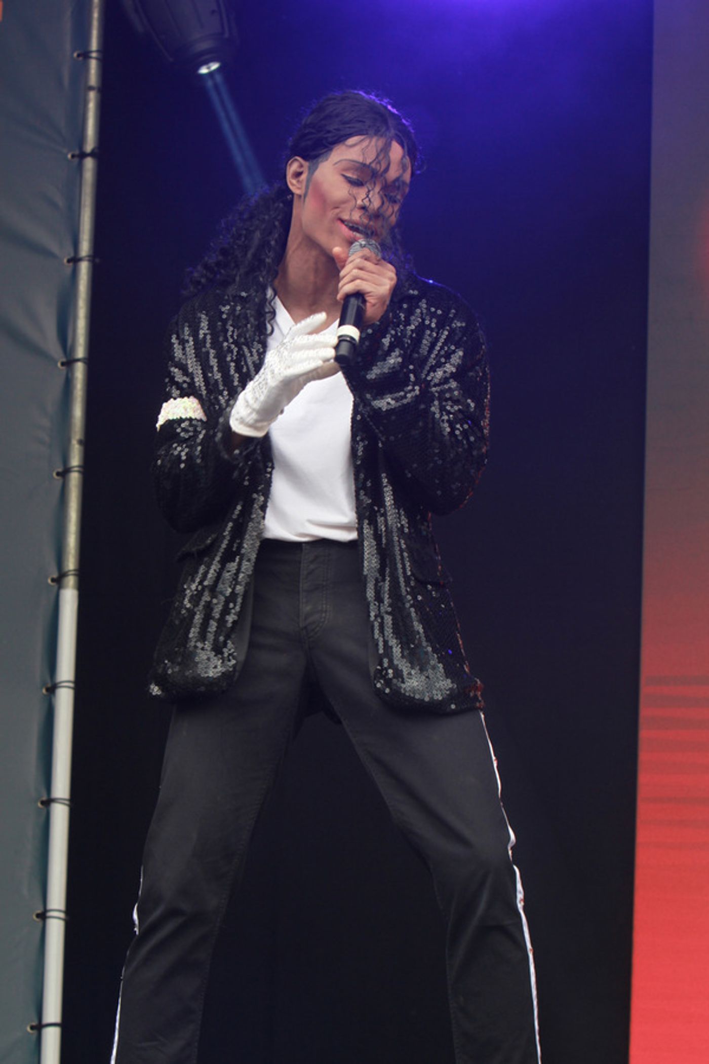 Photo Flash: The West End's Best Come Out For West End Live - DREAMGIRLS, MAMMA MIA!, CHICAGO, THRILLER LIVE  Image