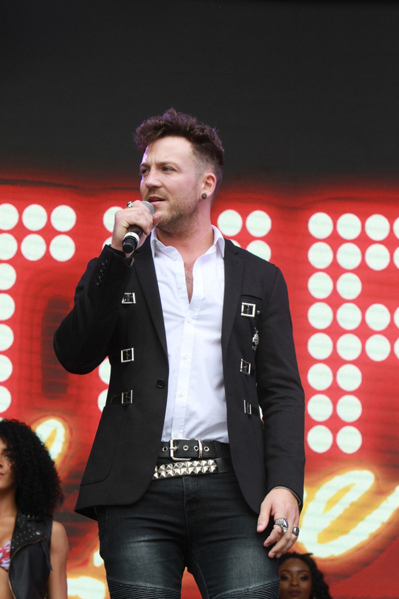 Photo Flash: The West End's Best Come Out For West End Live - DREAMGIRLS, MAMMA MIA!, CHICAGO, THRILLER LIVE  Image