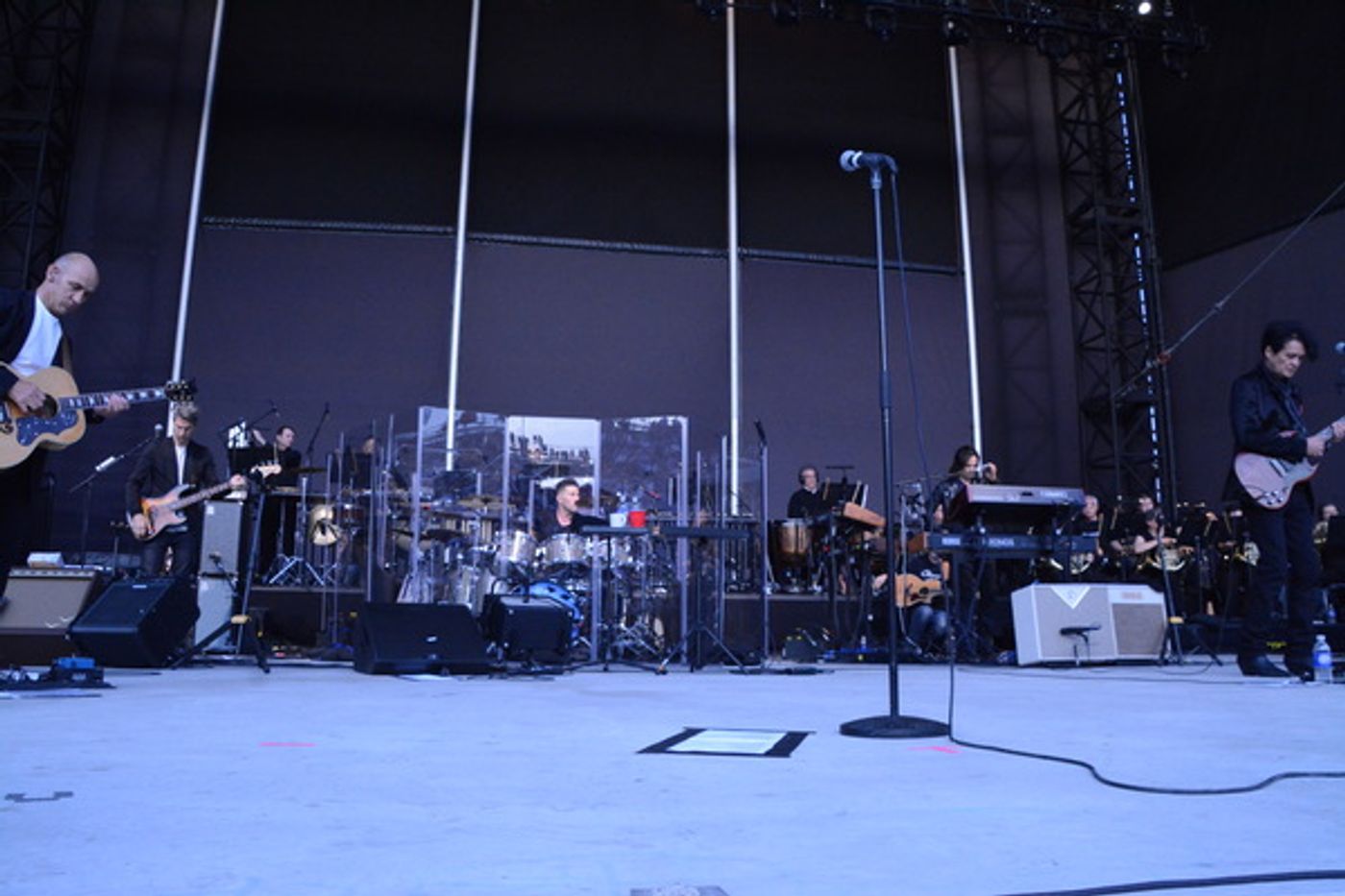 Photo Coverage: ROGER DALTREY AND THE NO PLAN B BAND Play Forest Hills with The New York Pops Photo Coverage: ROGER DALTREY AND THE NO PLAN B BAND Play Forest Hills with The New York Pops Image