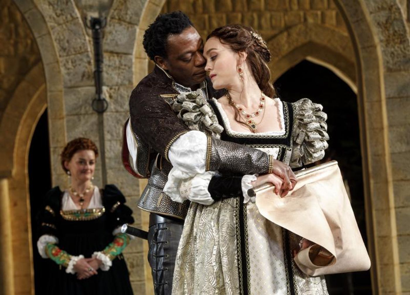 Review: Chukwudi Iwuji and Corey Stoll Give Memorable Turns in Director Ruben Santiago-Hudson's OTHELLO  Image