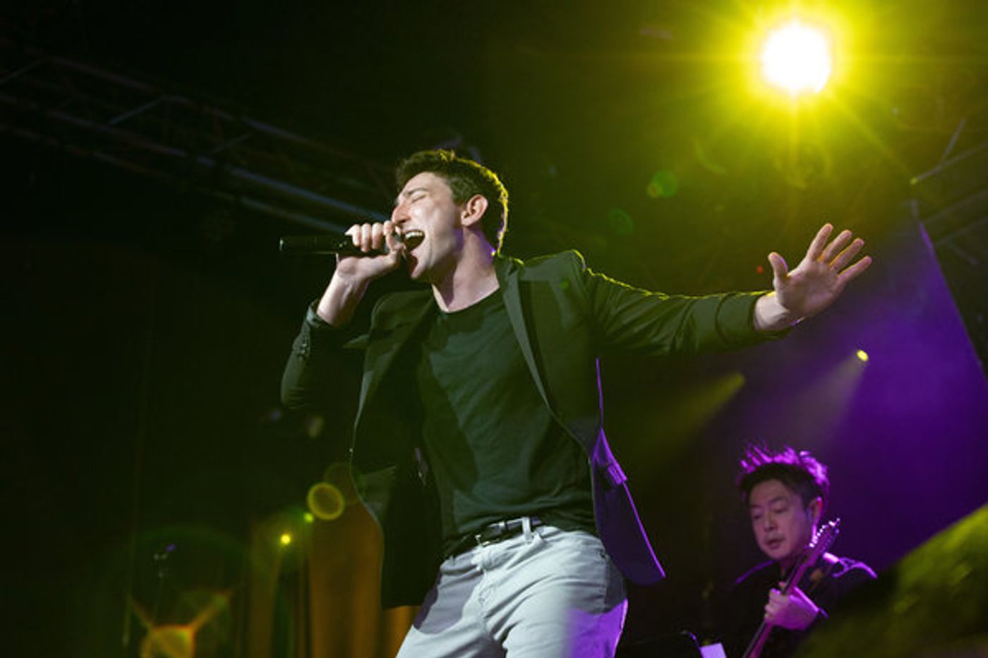 Photo Flash: Adam Kaplan, Ben Fankhauser, and More Sing Kelly Clarkson at Highline Ballroom  Image