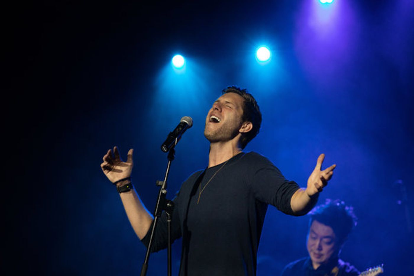 Photo Flash: Adam Kaplan, Ben Fankhauser, and More Sing Kelly Clarkson at Highline Ballroom  Image