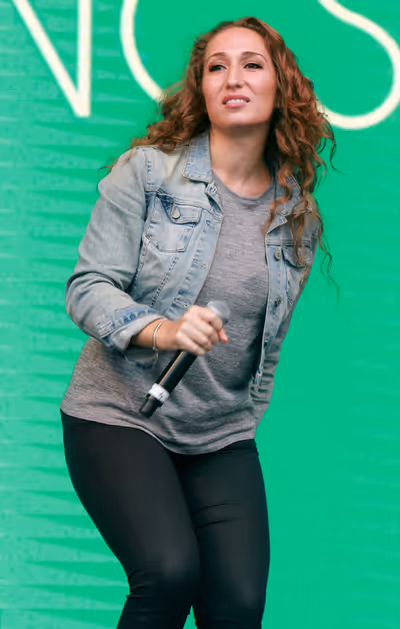 Emma Kingston Photo