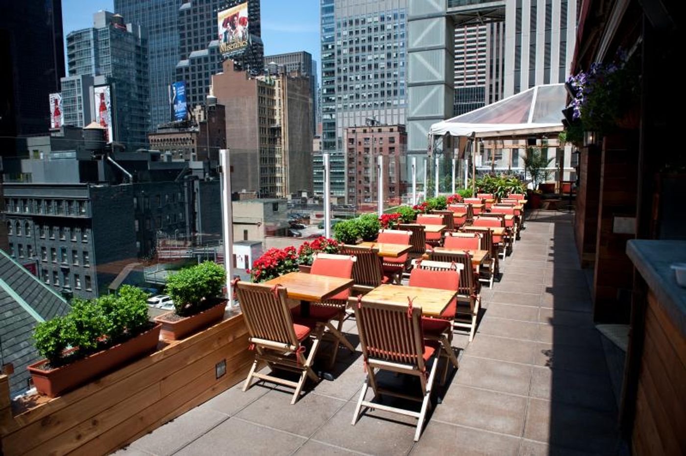 Bar of the Week: HAVEN ROOFTOP at Sanctuary Hotel  Image