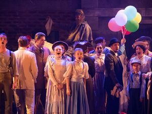 Tyler Miclean, Matt Merchant, Brooklyn Vizcarra, Noelle Lidyoff, Jenna Rosen, Zach Campa, Jude Dawson, and Lisa Dyson @ BroadwayWorld Tyler Miclean, Matt Merchant, Brooklyn Vizcarra, Noelle Lidyoff, Jenna Rosen, Zach Ca Photo