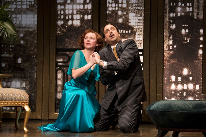 Review: STAGE KISS is a Delightful Summer Romp at SHAW FESTIVAL Review: STAGE KISS is a Delightful Summer Romp at SHAW FESTIVAL Image