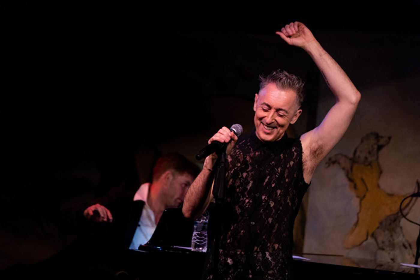 Photo Flash: Alan Cumming Returns to the Legendary Cafe Carlyle!  Image