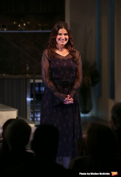 Idina Menzel  Photo