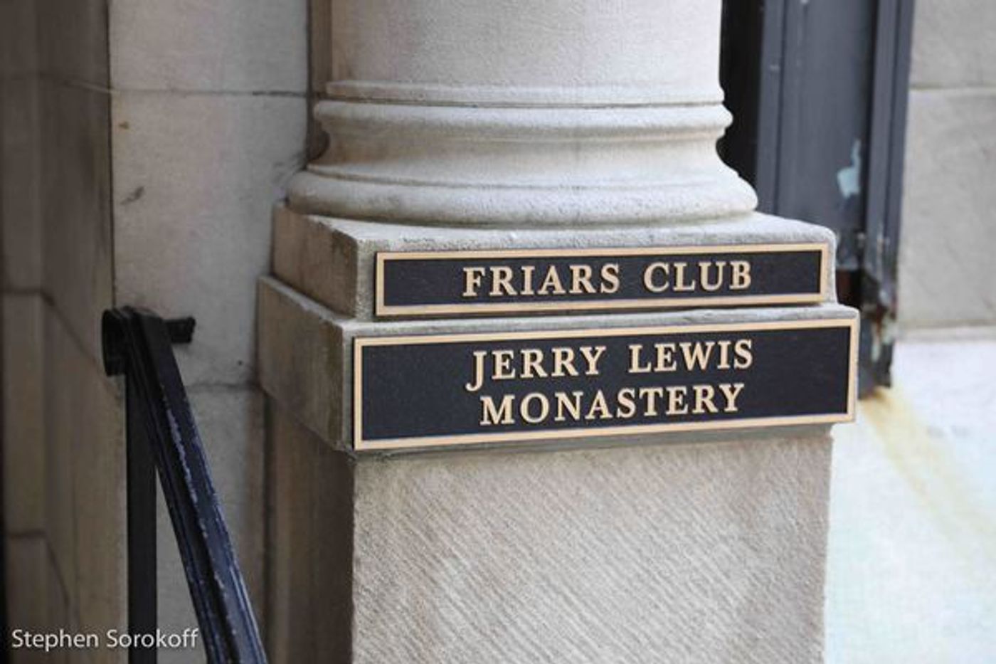 Photo Coverage: Gloria Allred Women's Rights Champion Roasted at the Friars Club Photo Coverage: Gloria Allred Women's Rights Champion Roasted at the Friars Club Image