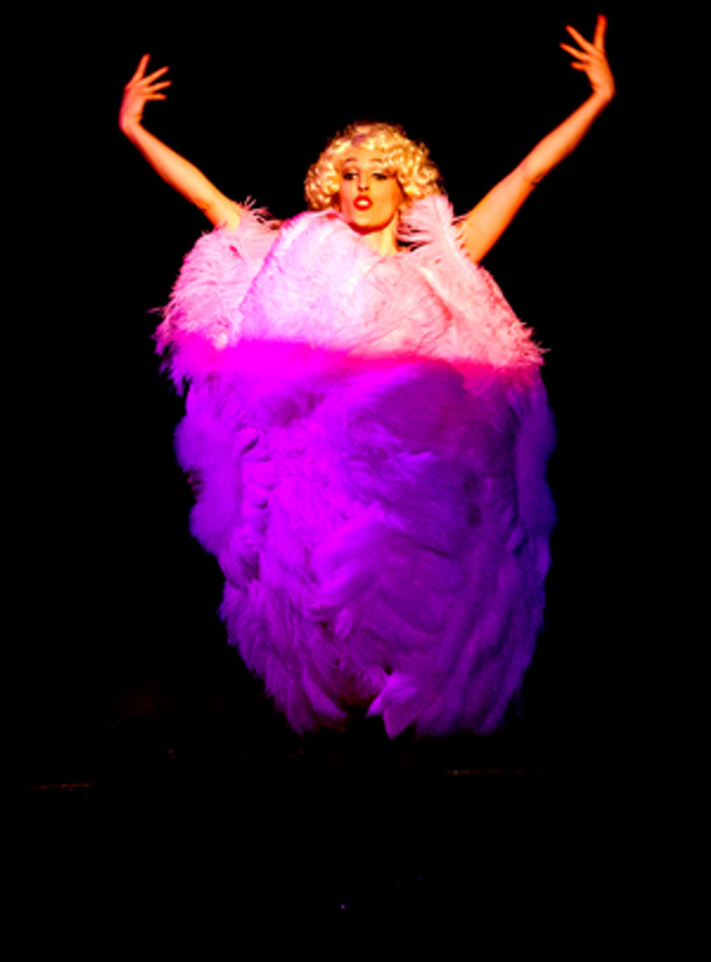 Review: PARISIAN DREAM Une CRÈME de la FRENCH FANTASY at Assistance League Playhouse Review: PARISIAN DREAM Une CRÈME de la FRENCH FANTASY at Assistance League Playhouse Image