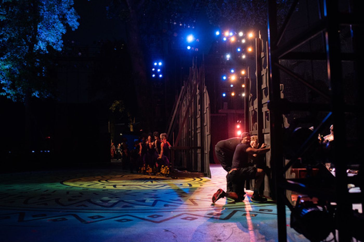 Photo Flash: Go Backstage With the Cast of The Muny's THE WIZ  Image