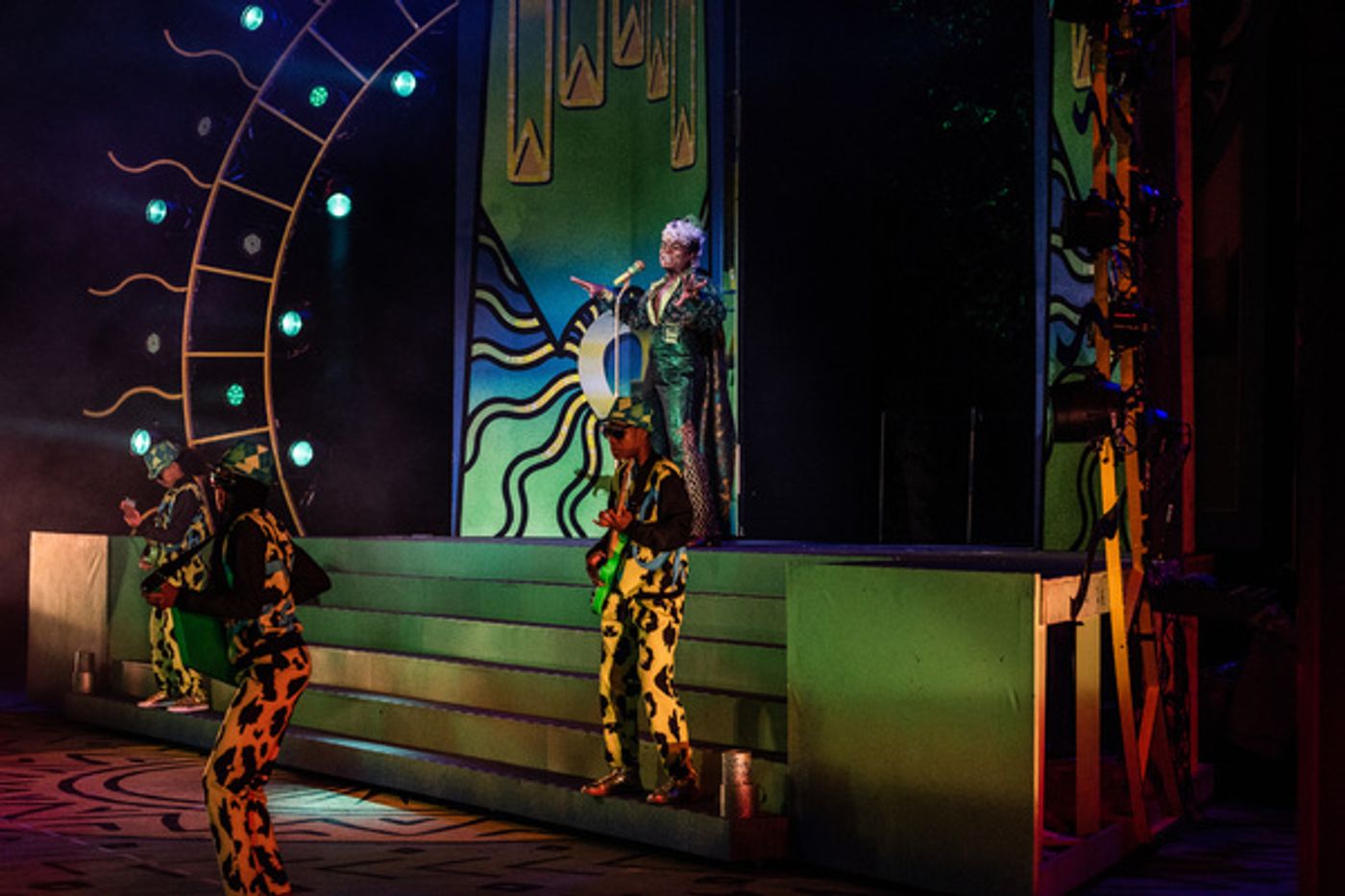 Photo Flash: Go Backstage With the Cast of The Muny's THE WIZ  Image