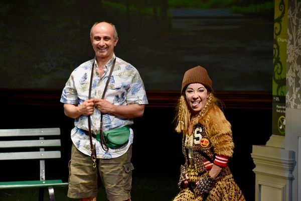 John Dossett and Jennifer Cody Photo