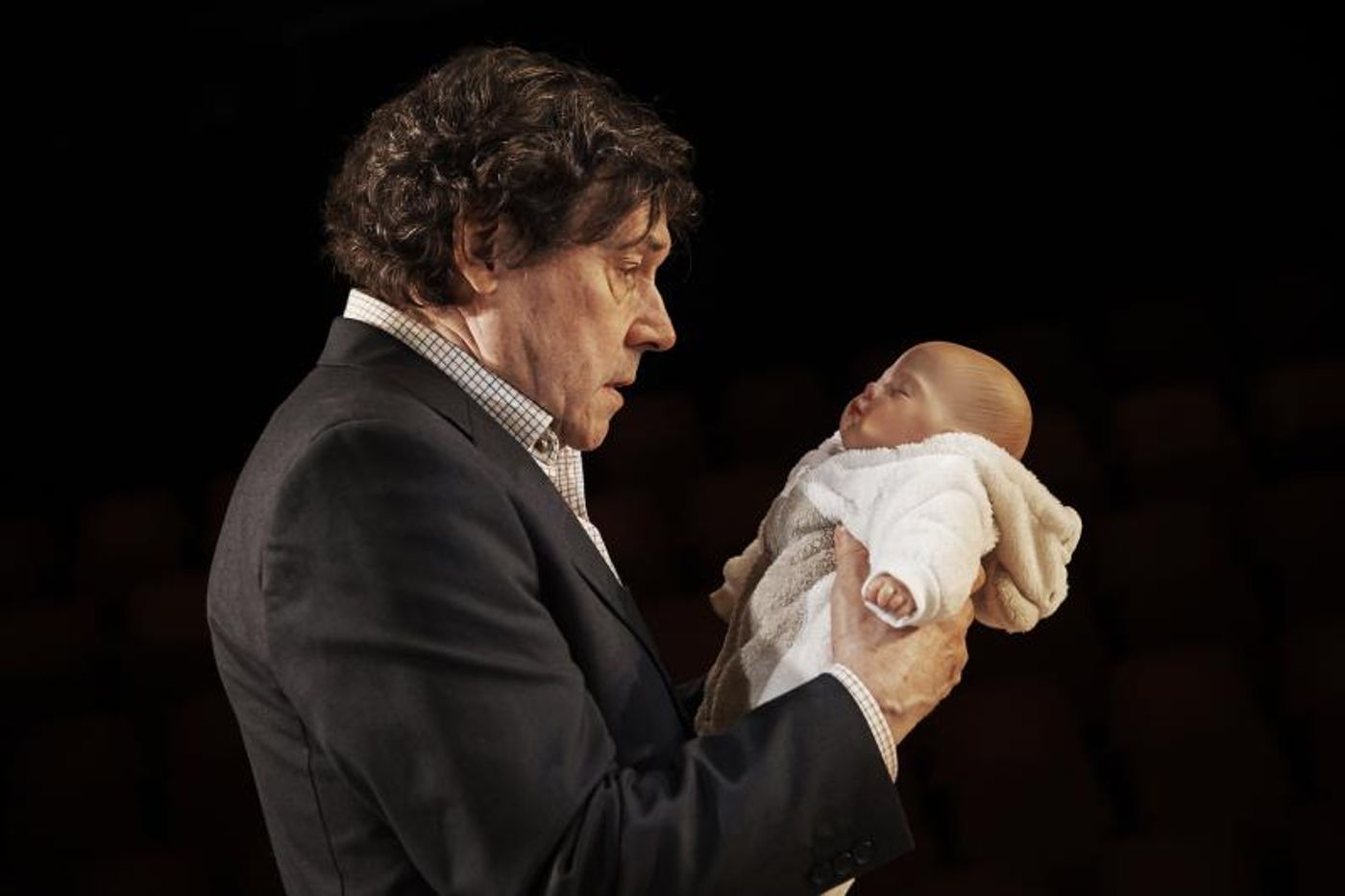 Review:  Stephen Rea is Chillingly Understated in David Ireland's CYPRUS AVENUE  Image