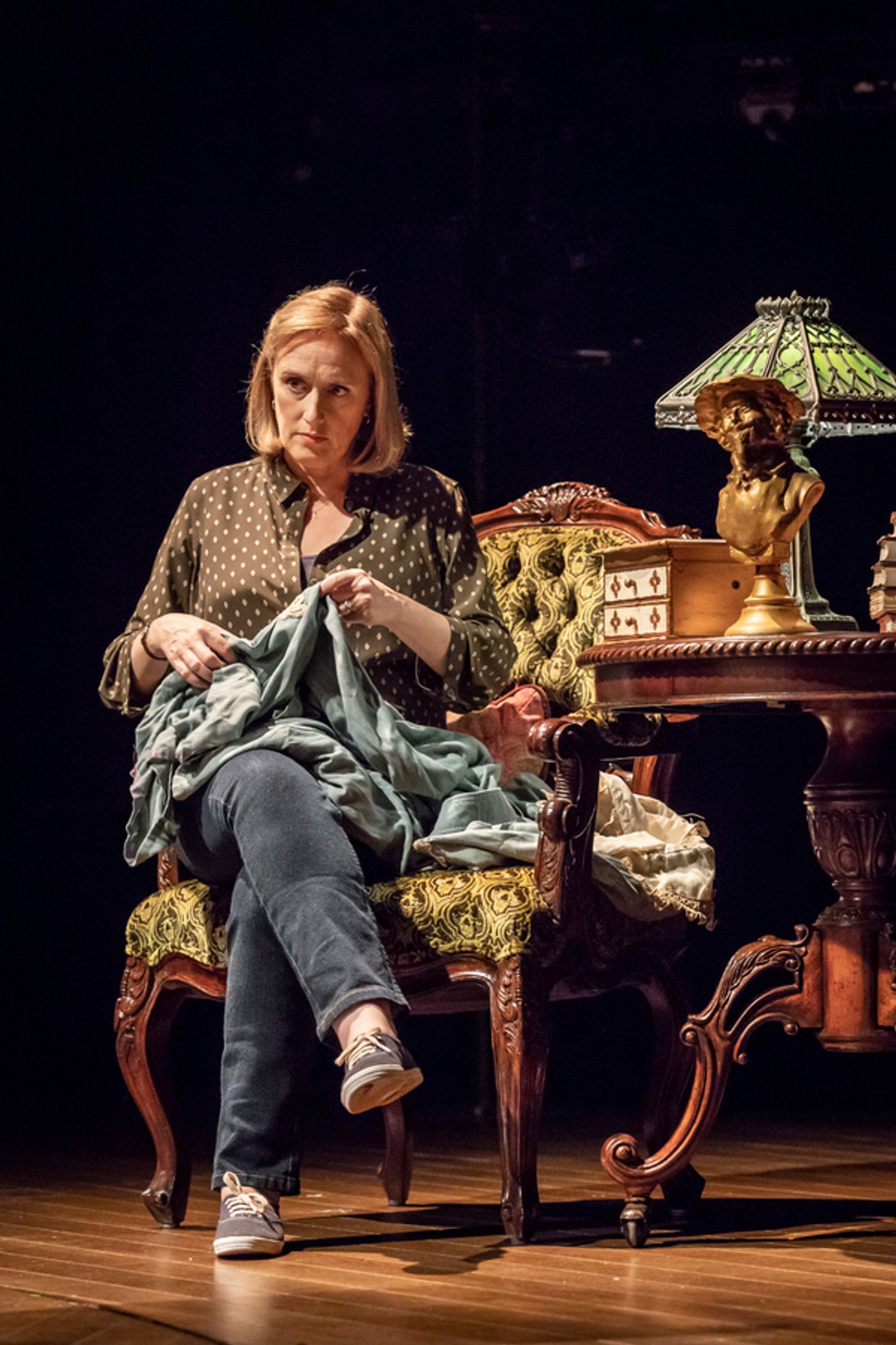 Photo Flash: First Look at the Young Vic's FUN HOME  Image