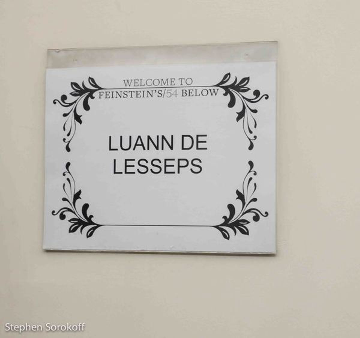 Murray Hill &amp; Luann de Lesseps at 