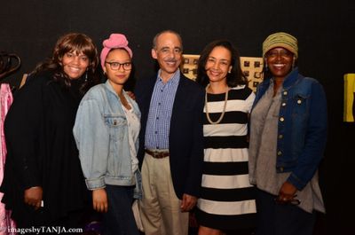 THE THEATRE COMMITTEE OF THE NATIONAL ARTS CLUB in association with THE HARLEM SHAKES Photo