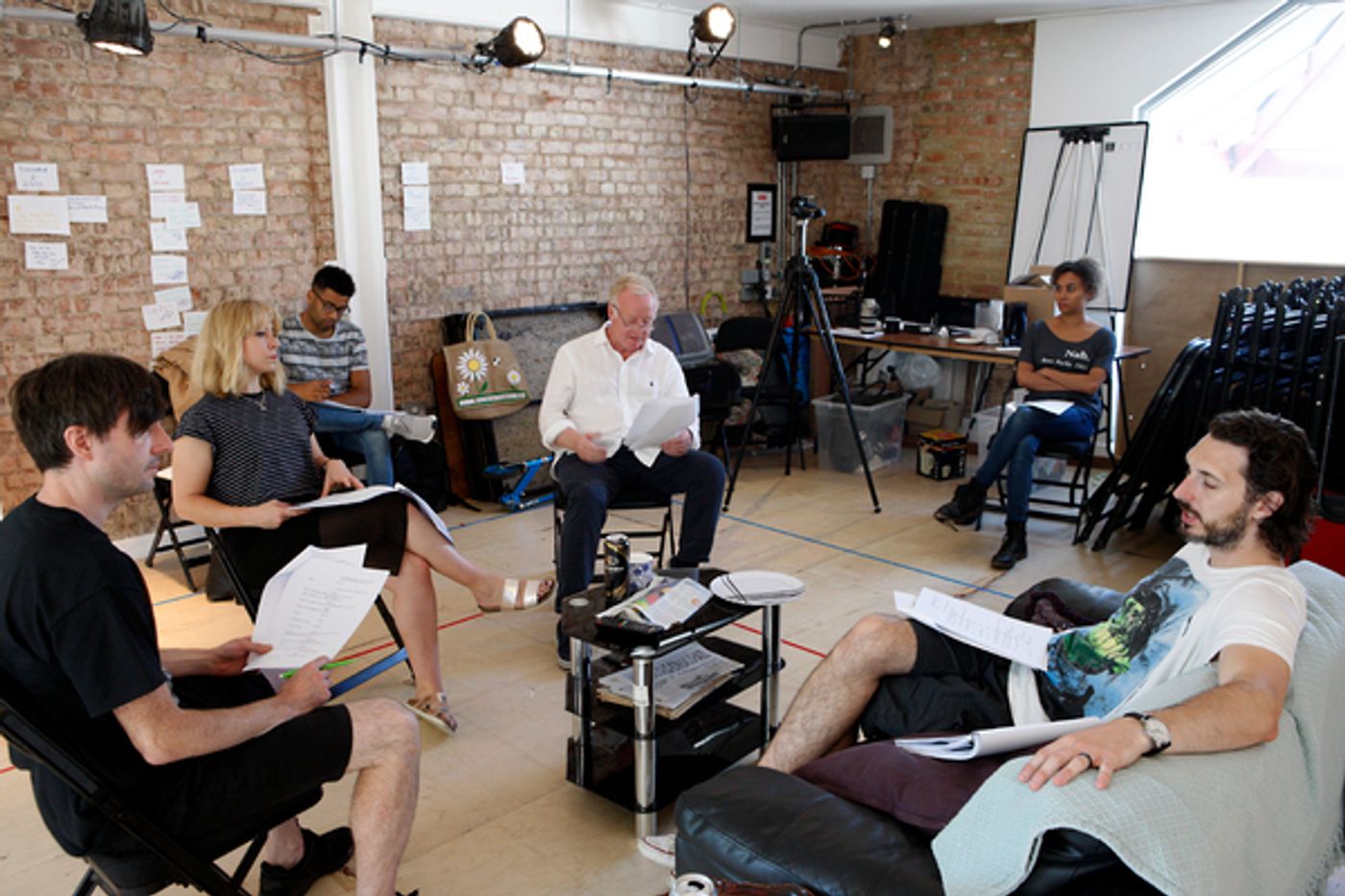 Photo Flash: In Rehearsal With Les Dennis, Blake Harrison, Nitin Ganatra and Tala Gouveia in END OF THE PIER at Park Theatre  Image