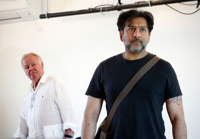 Nitin Ganatra and Les Dennis Photo