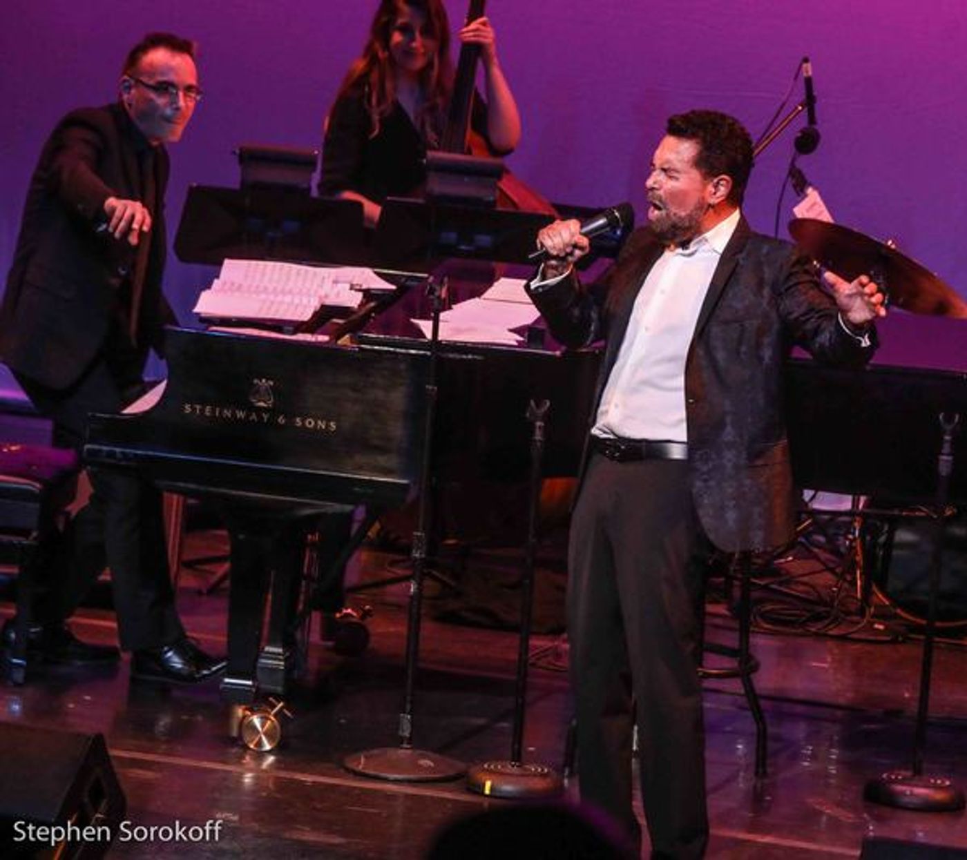 Photo Coverage: Clint Holmes, Natalie Douglas, Veronica Swift, and Nicolas King in 'New York Old Friend' Photo Coverage: Clint Holmes, Natalie Douglas, Veronica Swift, and Nicolas King in 'New York Old Friend' Image