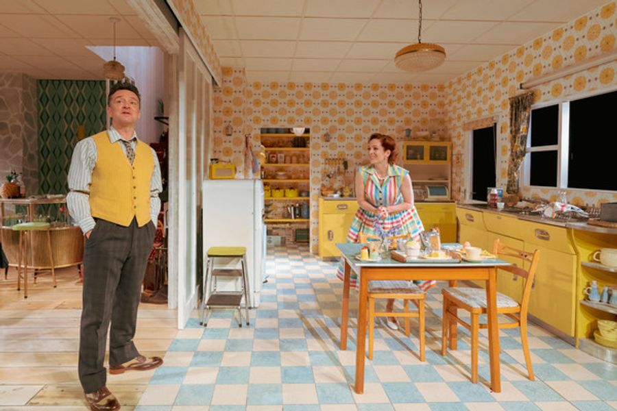 Photo Flash: First Look at Katherine Parkinson and the Cast of HOME, I'M DARLING Image