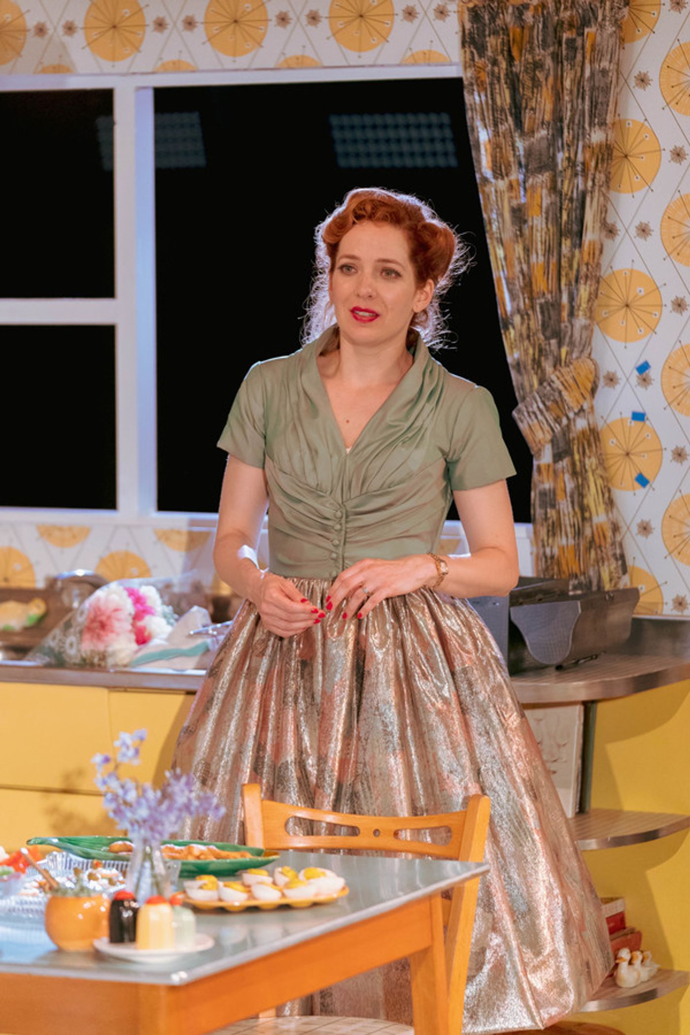 Photo Flash: First Look at Katherine Parkinson and the Cast of HOME, I'M DARLING  Image