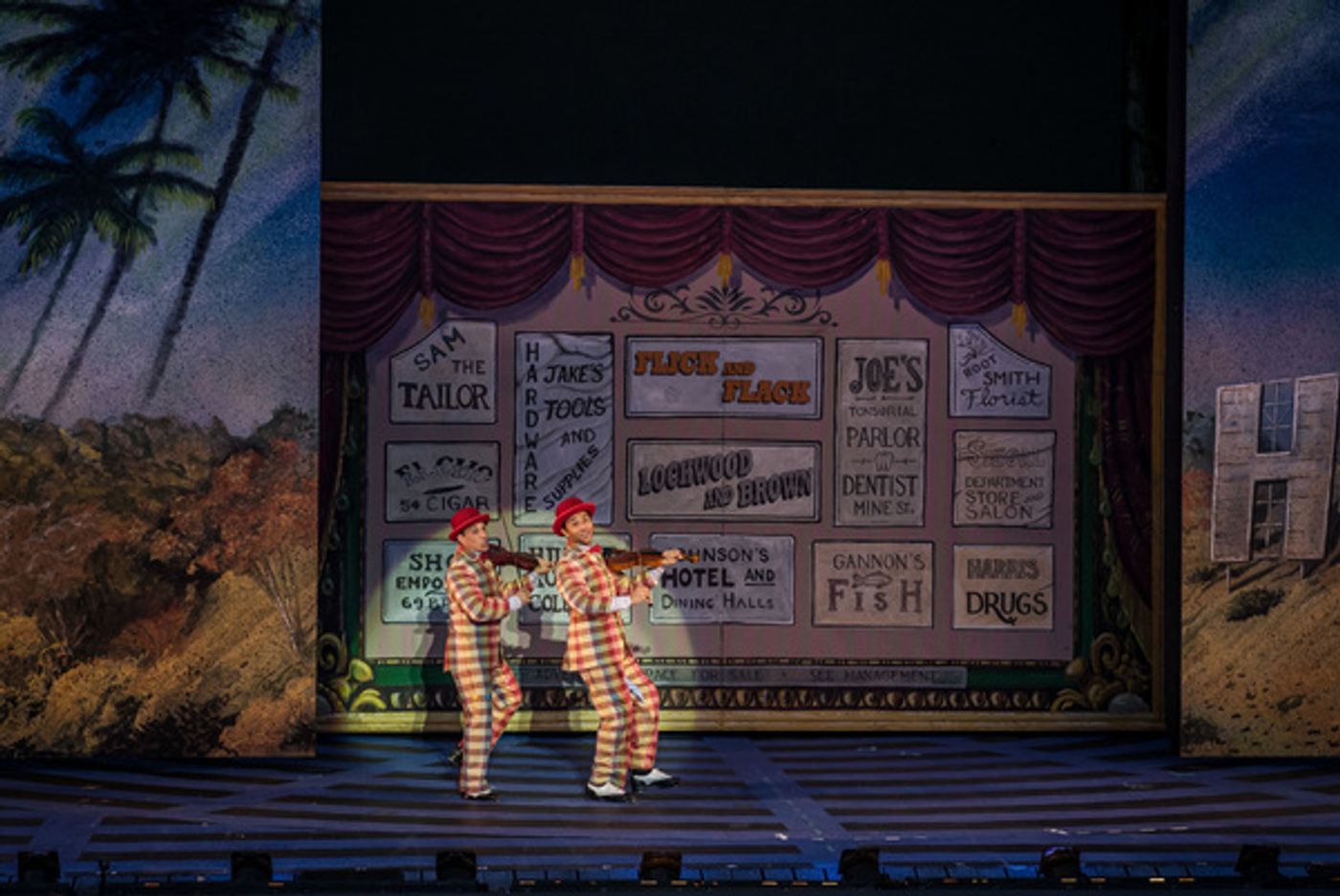 Photo Flash: What a Glorious Feeling! First Look at the Muny's SINGIN' IN THE RAIN  Image