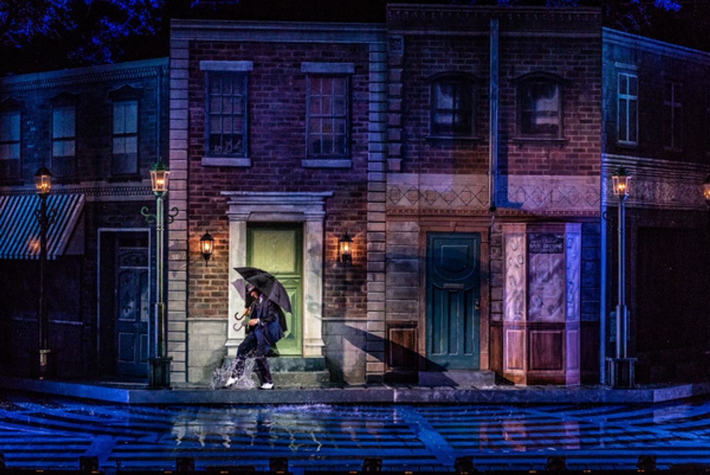 Photo Flash: What a Glorious Feeling! First Look at the Muny's SINGIN' IN THE RAIN  Image