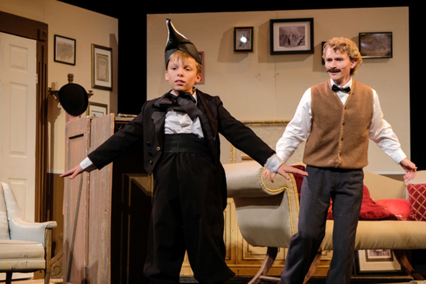Photo Flash: MR. POPPER'S PENGUINS Dance Into San Diego Junior Theatre  Image