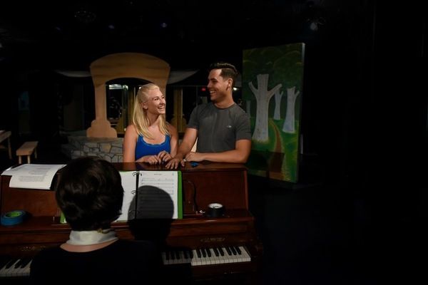 Lauren DeFilippo, Ryan Alvarado Photo