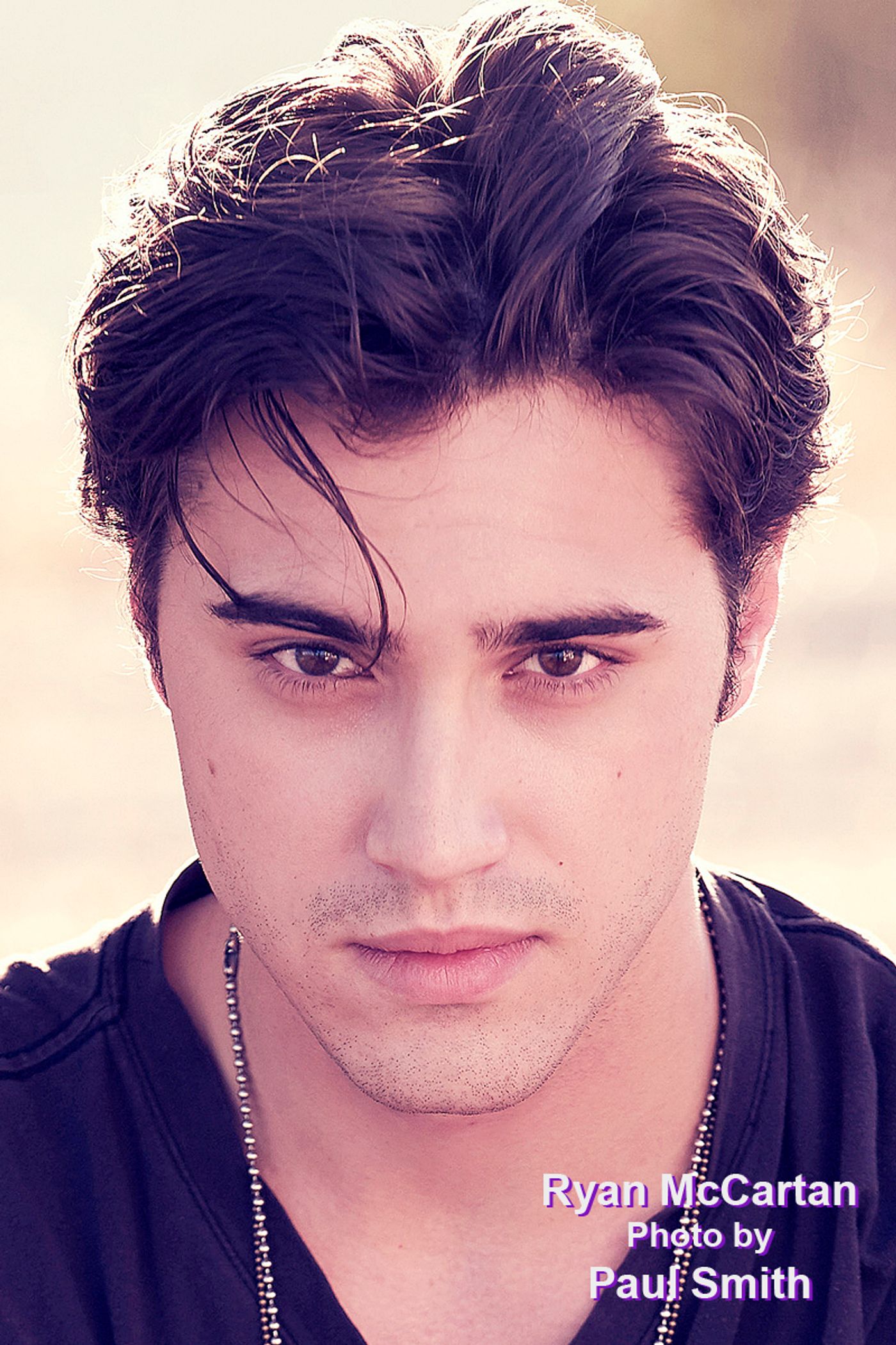 Interview: MUTT HOUSE's Ryan McCartan Goes to the Dogs  Image