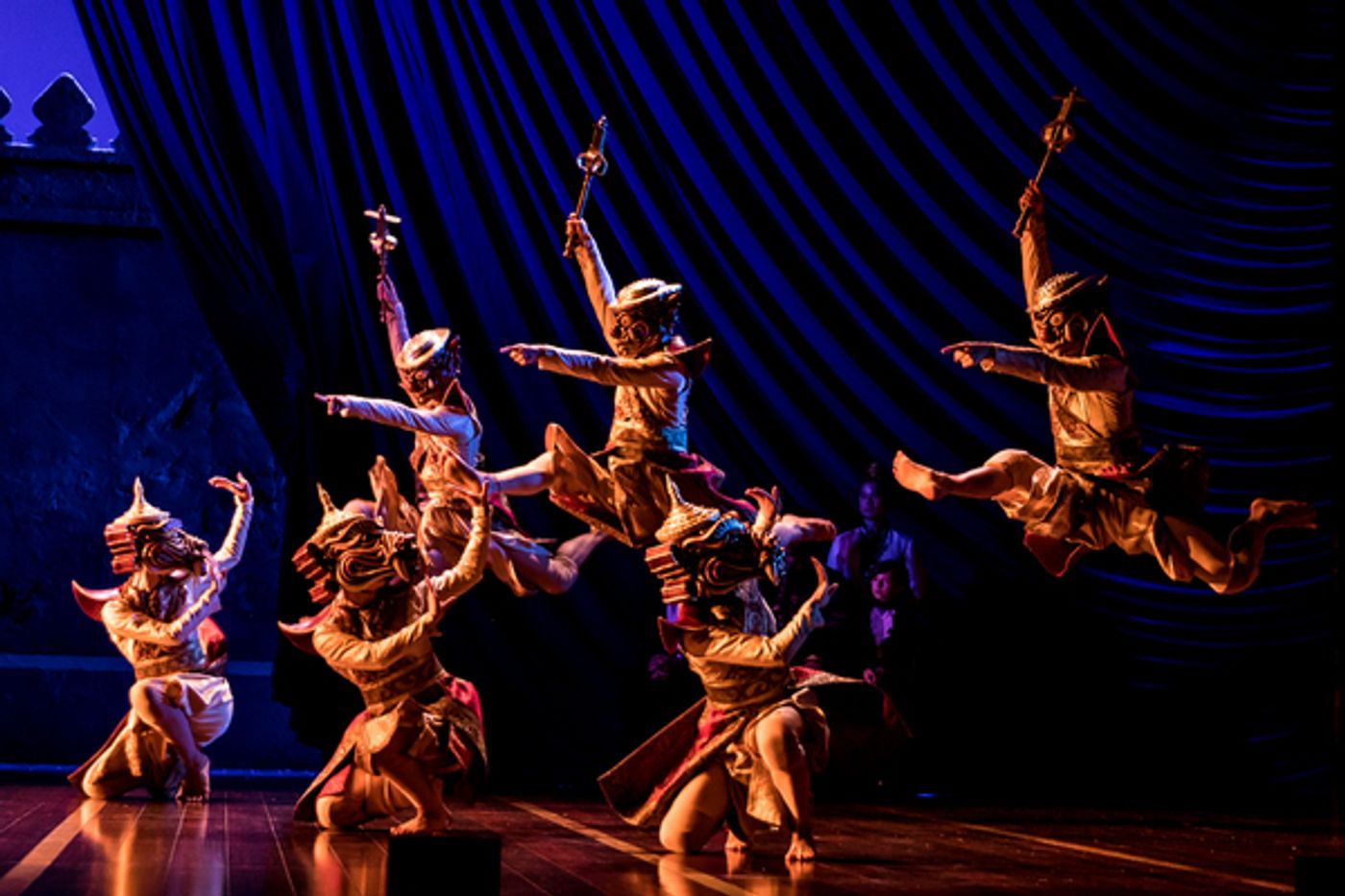 Photo Flash: First Look at Kelli O'Hara and Ken Watanabe in Action in West End's THE KING AND I  Image