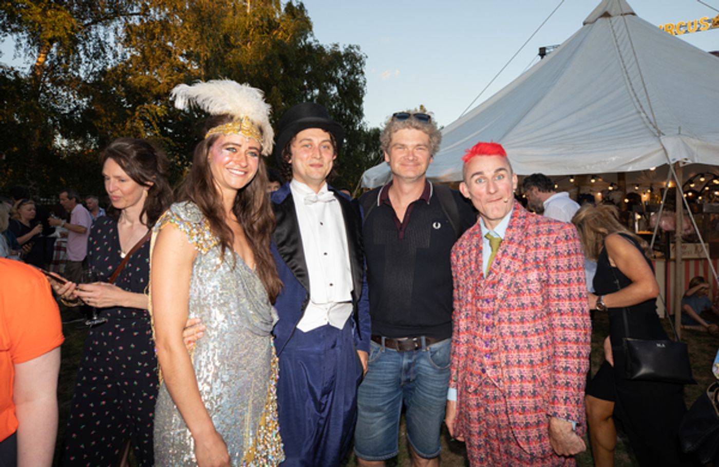 Photo Flash: Jennifer Saunders, Anna Friel and More Visit MY BEAUTIFUL CIRCUS  Image
