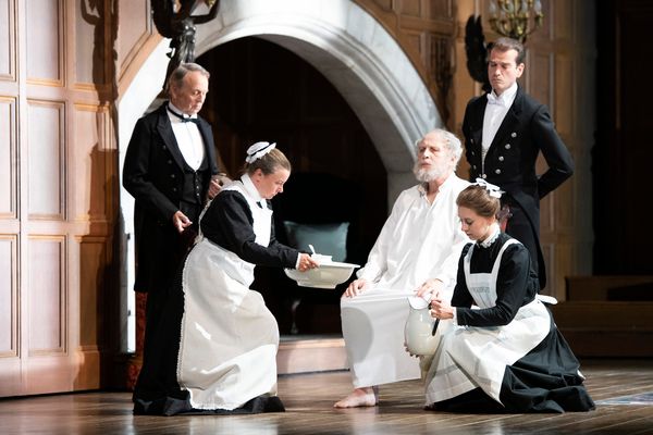 ArkelÂ (Brindley Sherratt) and actors (Chris Orr, Sarah Mann, Ashley Bain and Megan Photo